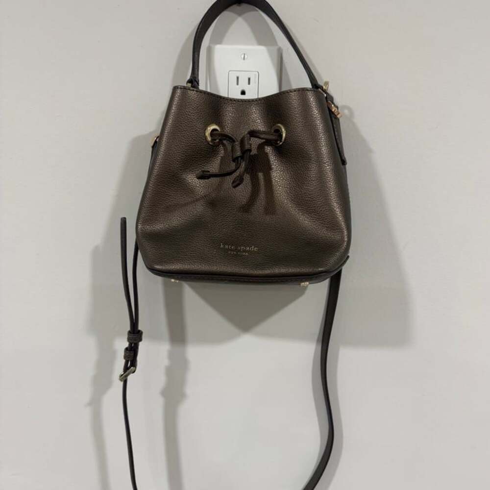 Kate Spade Eva Small Metallic Bucket Crossbody Bag